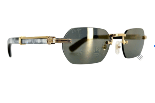 Why Cartier Reading Glasses Are A Top Choice For Luxury Eyewear Lovers