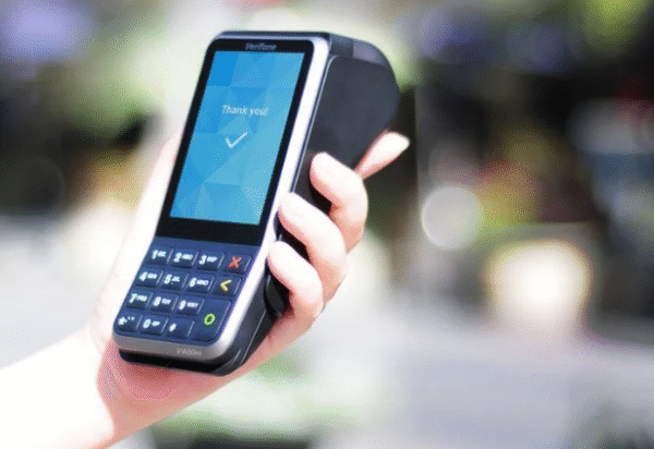 How a Verifone Credit Card Terminal Improves Payment Processing